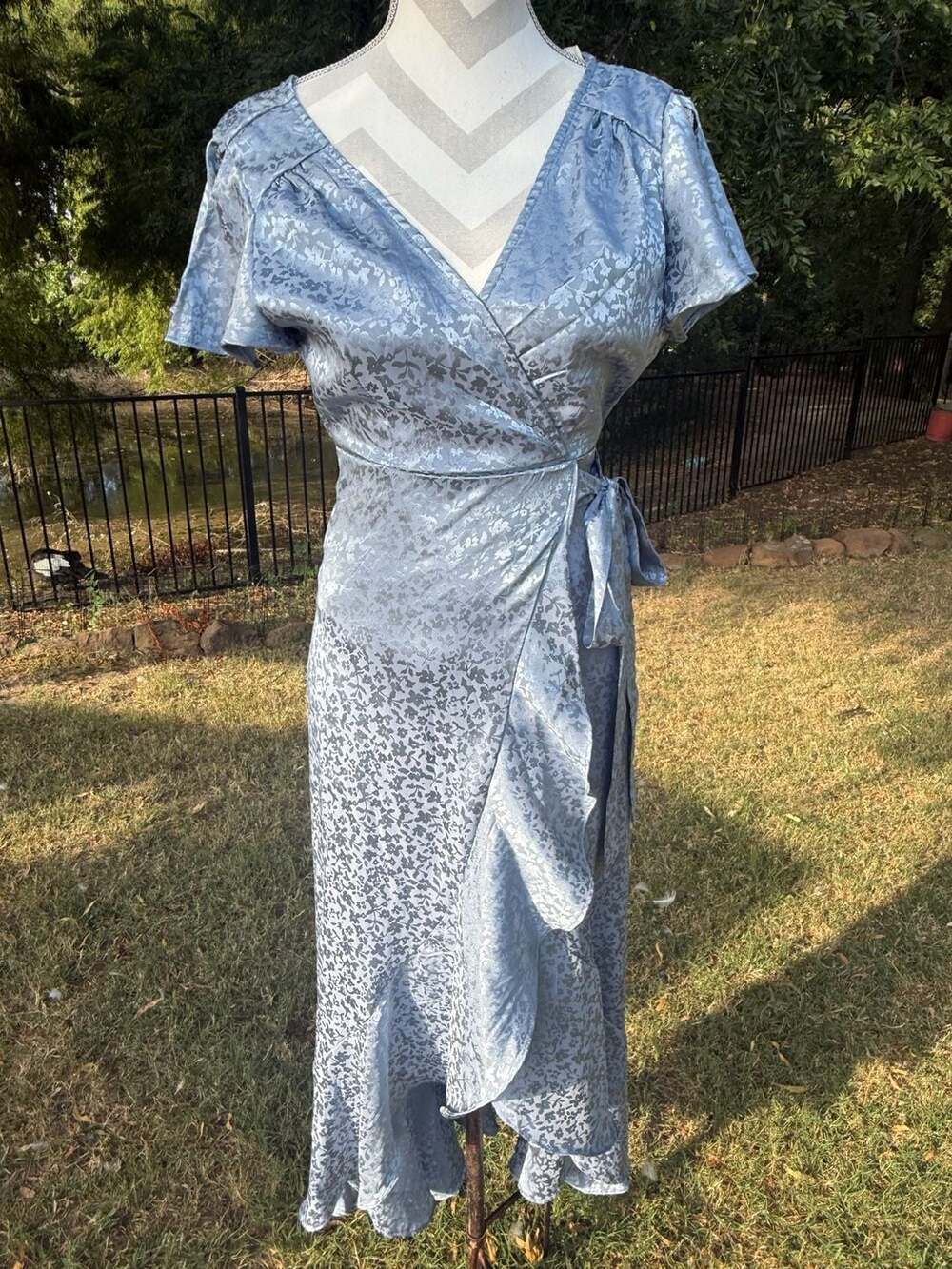 Altar'd State XS Blue Silk Floral Dress